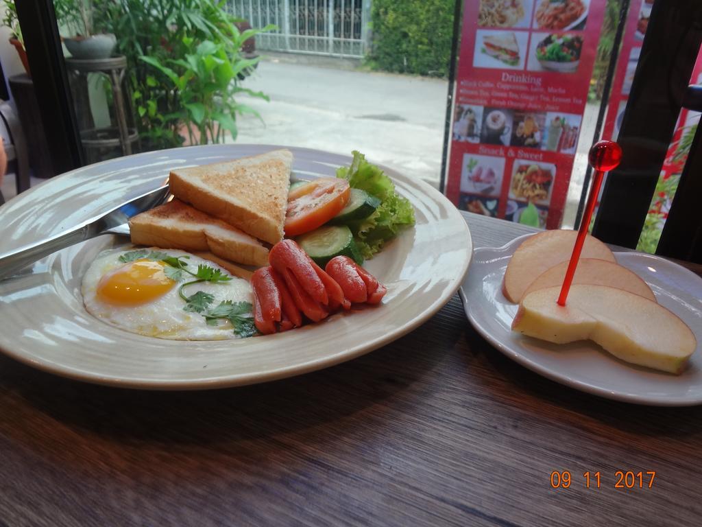 Sarabu Guest House Τσιάνγκ Μάι Εξωτερικό φωτογραφία