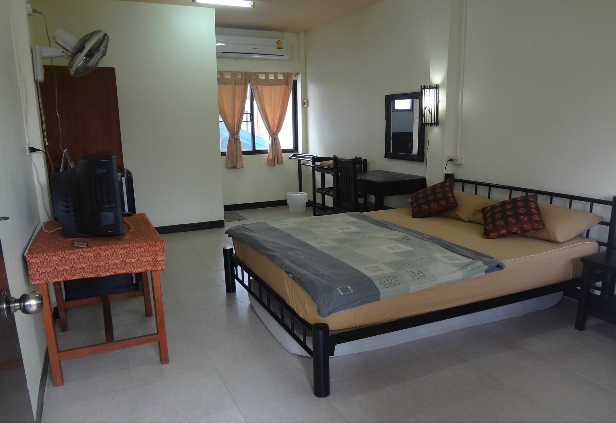 Sarabu Guest House Τσιάνγκ Μάι Εξωτερικό φωτογραφία